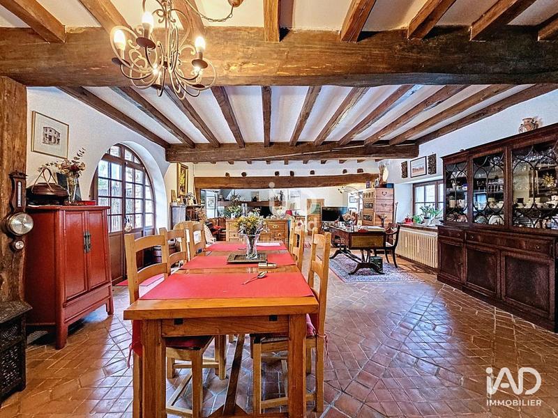 Maison - 200 m² - 6 pièces