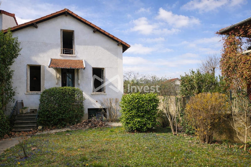 Maison - 137 m² - 5 pièces