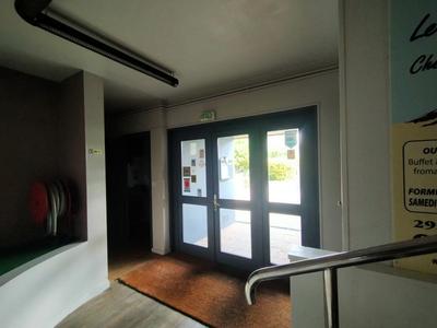 Local commercial - 380 m² - 8 pièces
