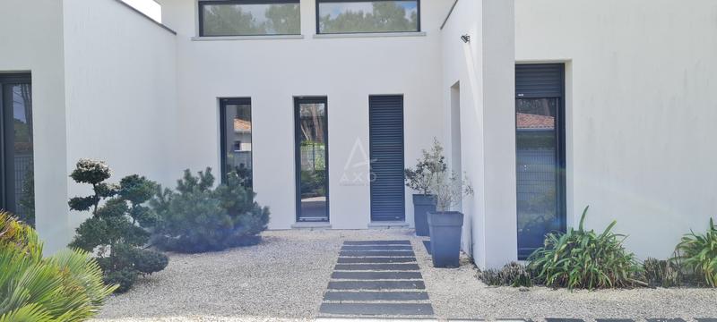 Maison - 147 m² - 6 pièces