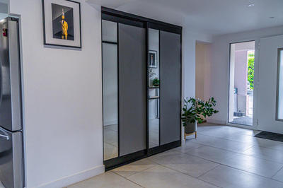 Maison - 220 m² - 7 pièces