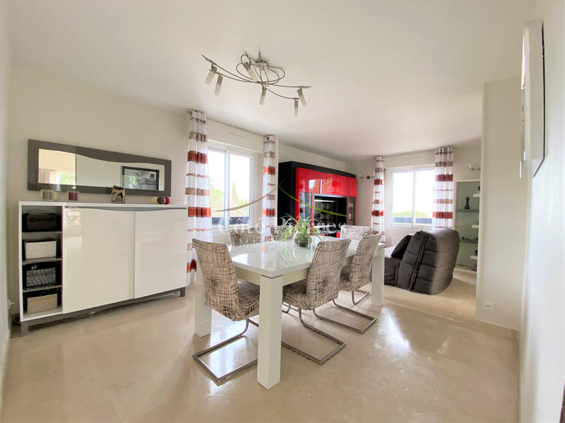 Appartement - 152 m² - 5 pièces