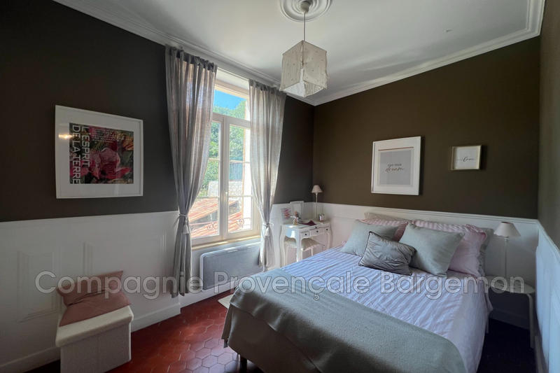 Maison - 190 m² - 6 pièces