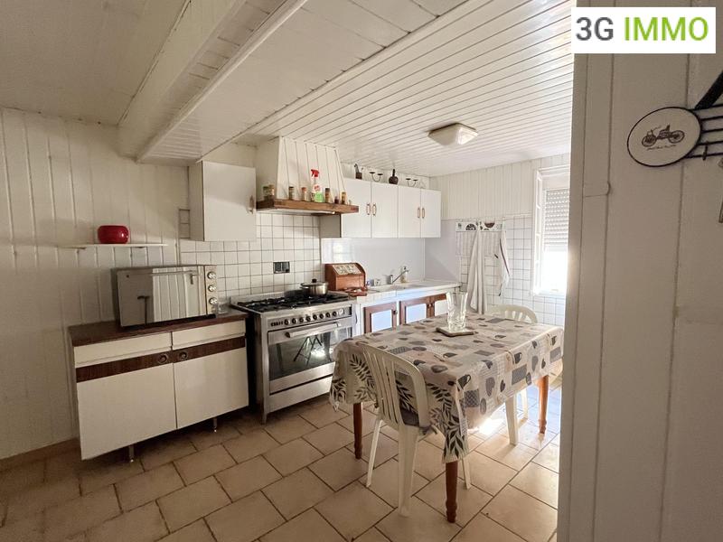 Villa - 100 m² - 4 pièces