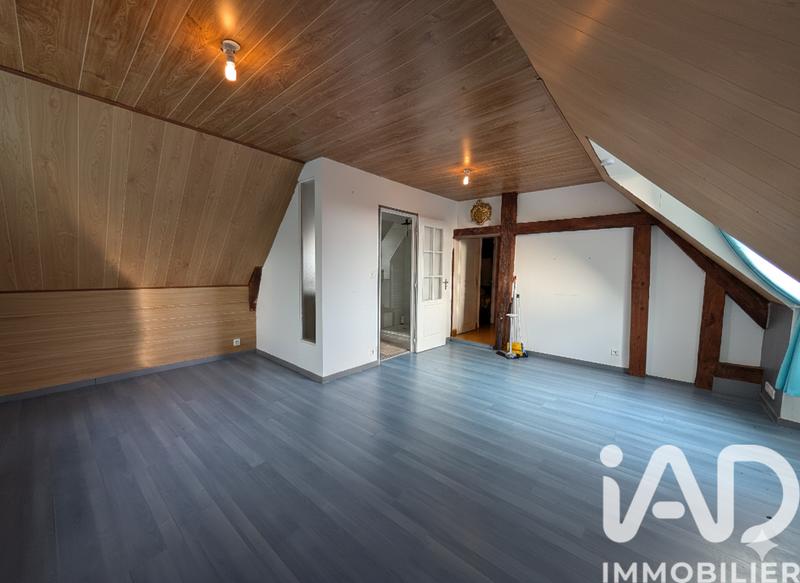 Maison - 268 m² - 7 pièces