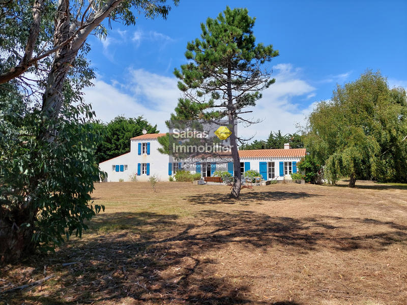 Maison - 167 m² - 7 pièces