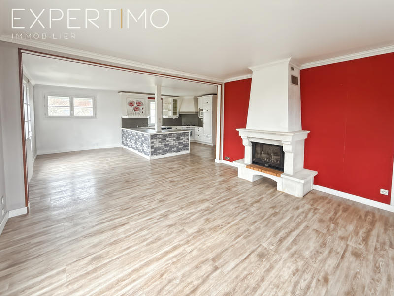 Maison - 106 m² - 6 pièces