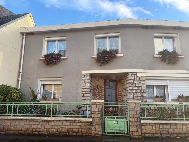 Maison - 150 m² - 6 pièces