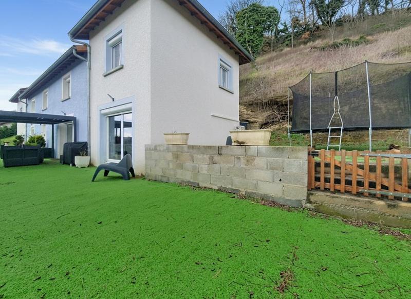 Maison - 177 m² - 7 pièces