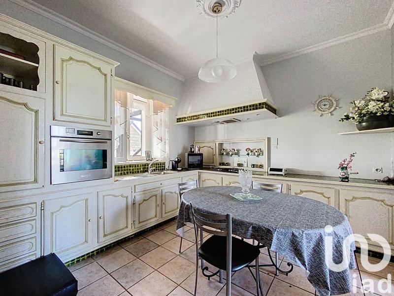 Maison - 143 m² - 5 pièces