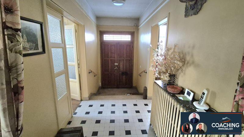 Maison - 195 m² - 8 pièces