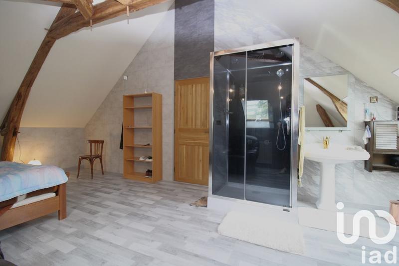 Maison - 180 m² - 10 pièces