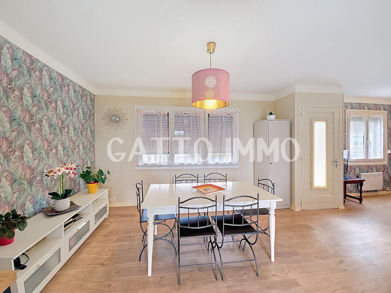 Maison - 76 m² - 4 pièces