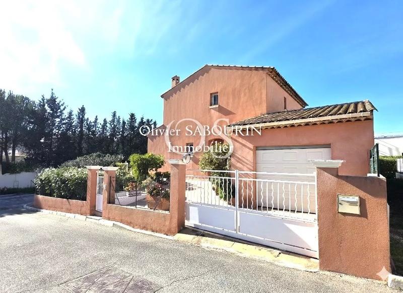 Maison - 106 m² - 4 pièces