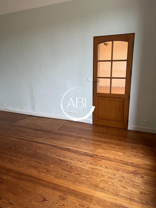 Appartement - 71 m² - 2 pièces