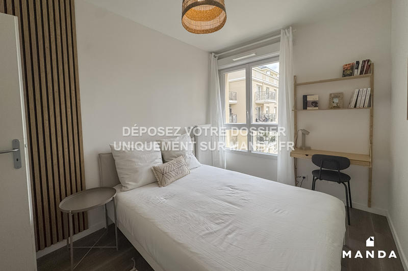 Chambre - 9 m² - 4 pièces