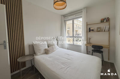 Chambre - 9 m² - 4 pièces