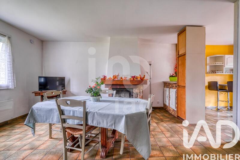 Maison - 90 m² - 5 pièces