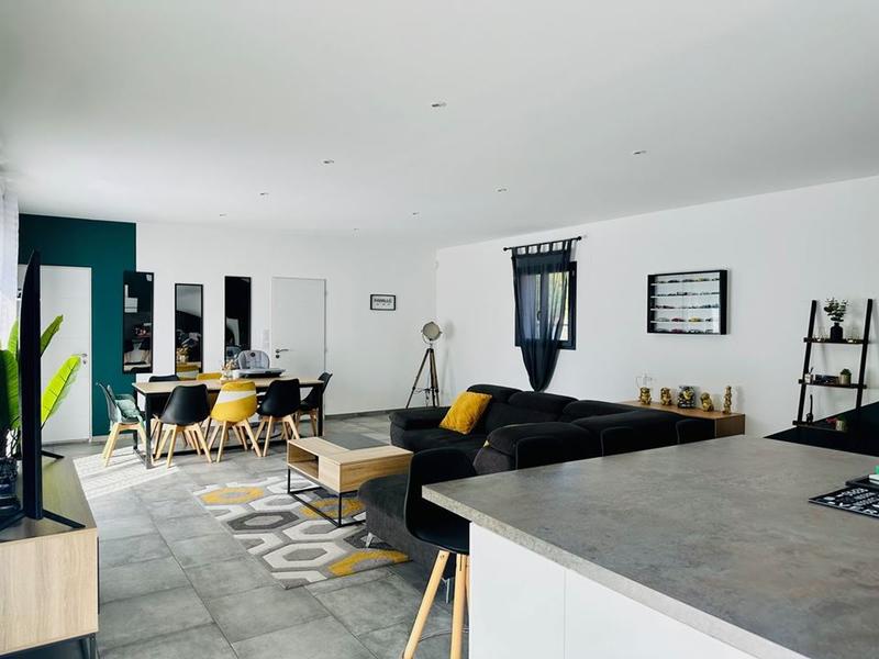 Maison contemporaine - 115 m² - 5 pièces