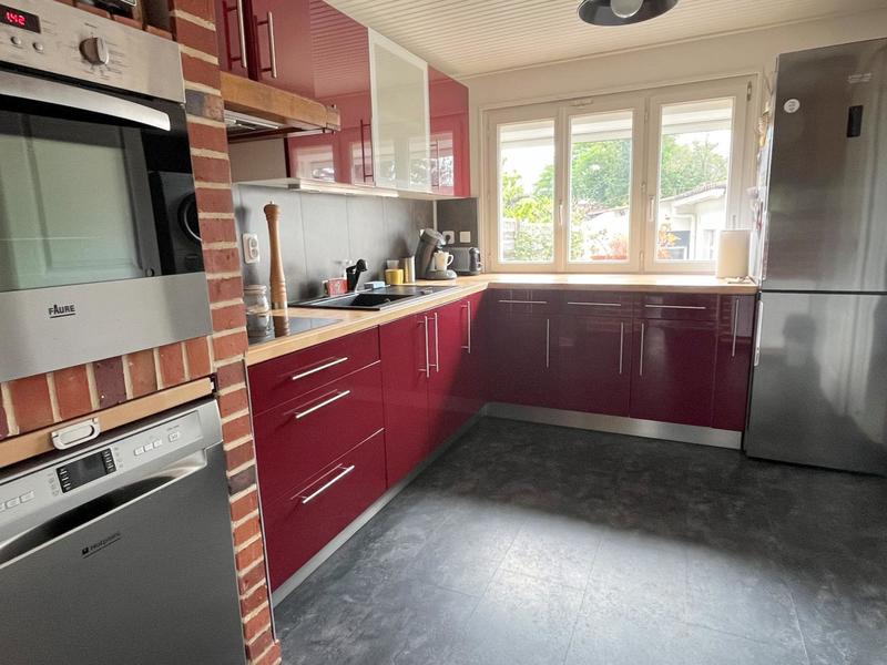 Maison - 100 m² - 5 pièces