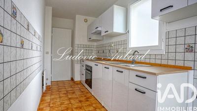 Appartement - 83 m² - 4 pièces