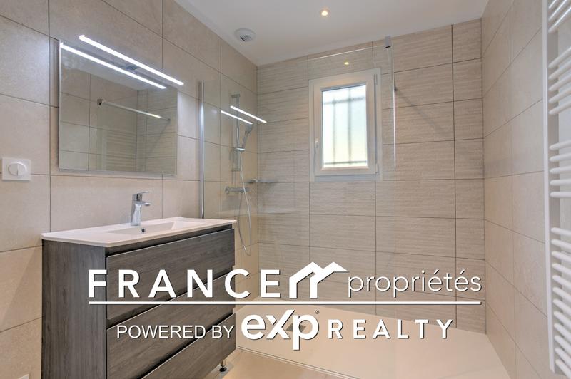 Maison - 104 m² - 4 pièces