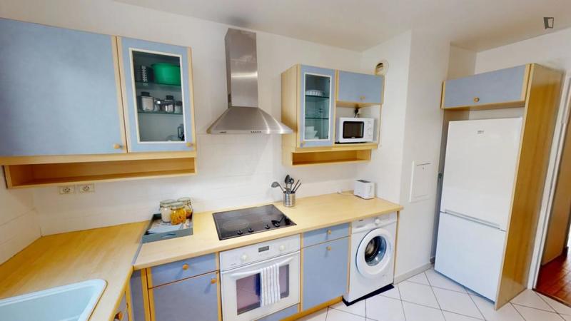 Chambre - 11 m² - 4 pièces