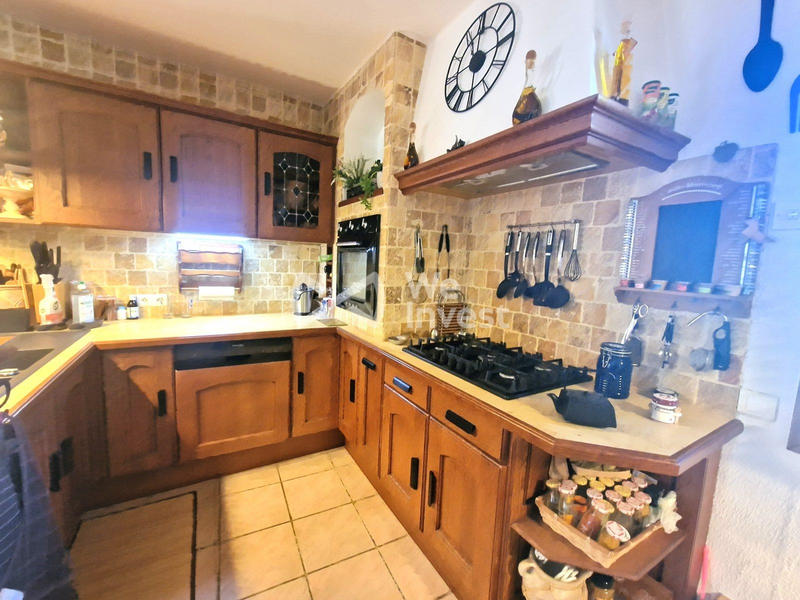 Maison - 171 m² - 6 pièces