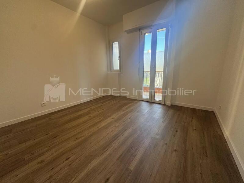 Appartement - 74 m² - 5 pièces