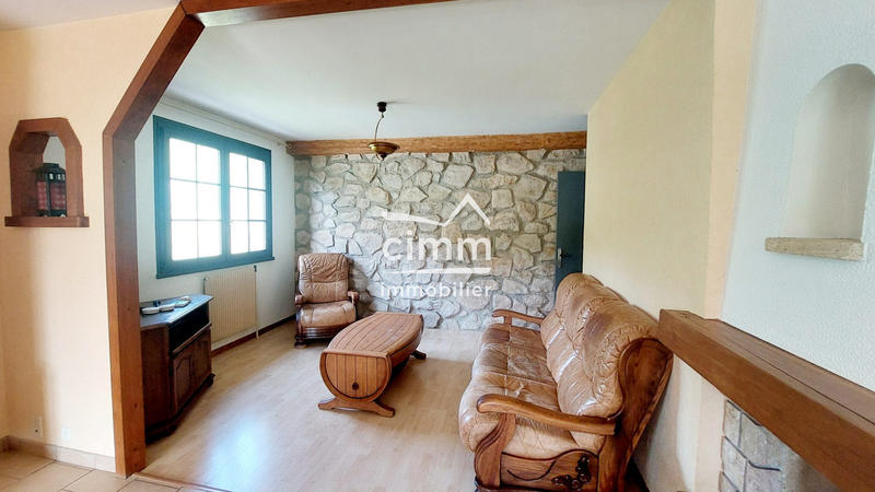 Maison - 184 m² - 6 pièces