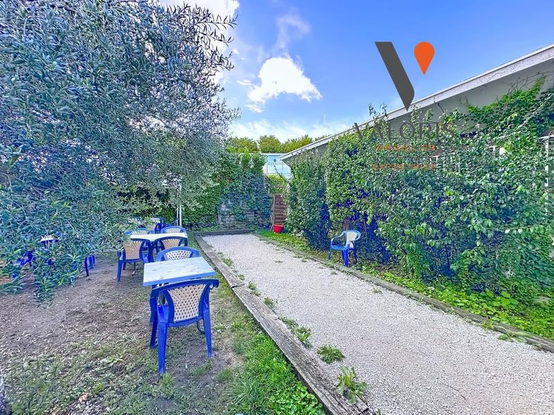 Bureau - 164 m² - 9 pièces