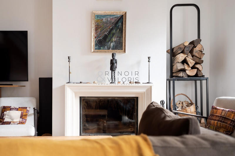 Appartement - 196 m² - 6 pièces