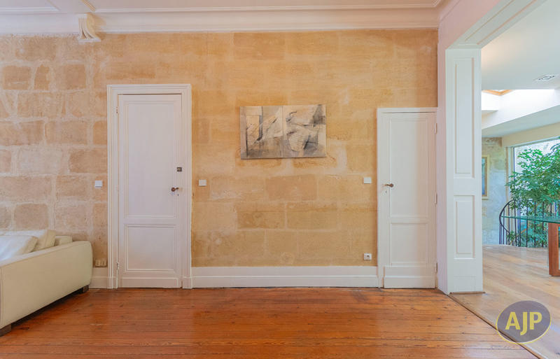 Maison - 190 m² - 7 pièces