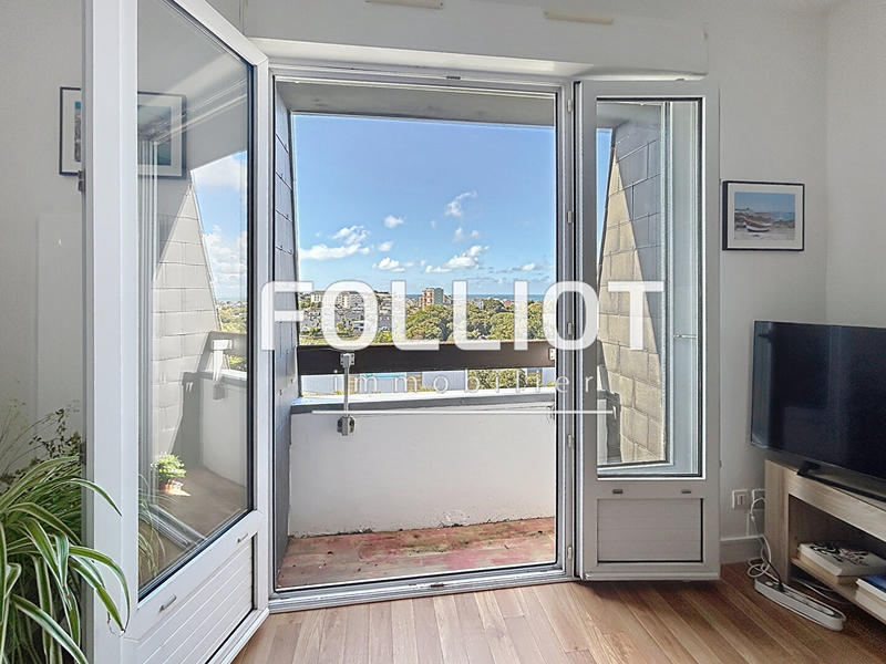 Appartement - 49 m² - 2 pièces