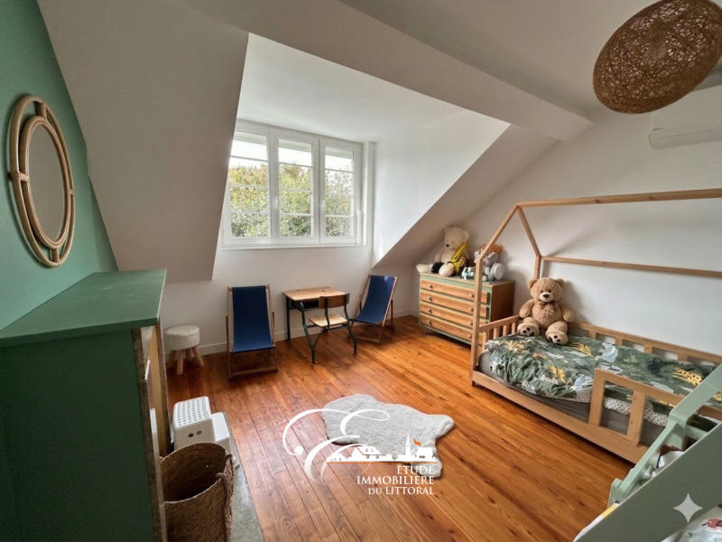 Maison - 180 m² - 5 pièces