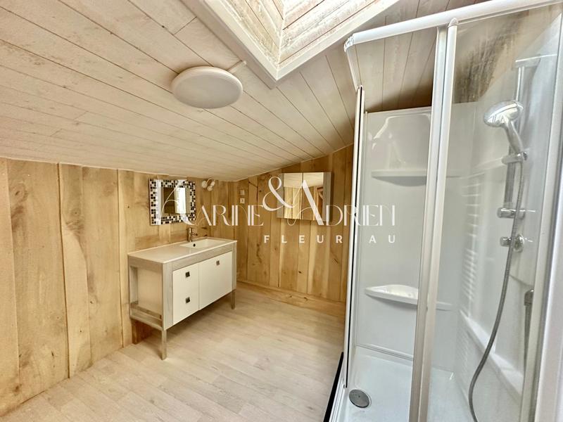 Maison - 171 m² - 7 pièces