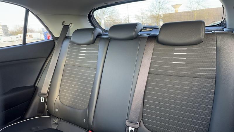 Kia Rio 1.0 t-GDi 100 Dct7 Gt Line - Automatique Entretien constructeur