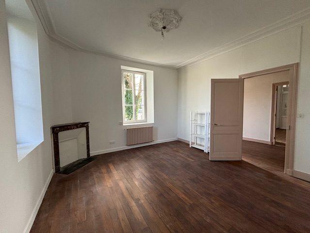 Appartement - 82 m² - 3 pièces