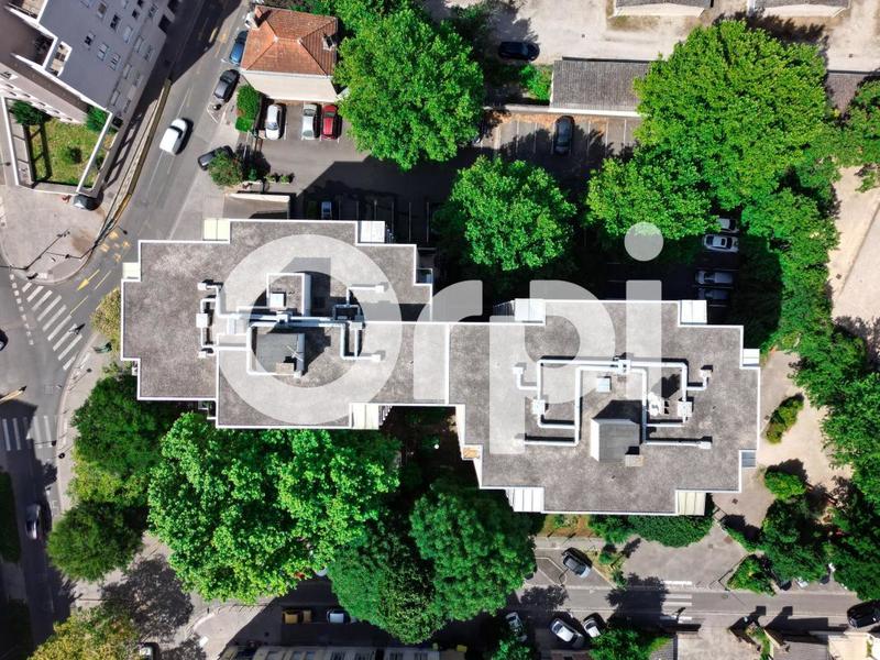 Appartement - 81 m² - 3 pièces