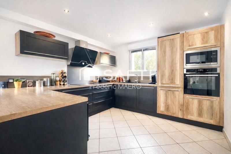 Villa - 110 m² - 5 pièces