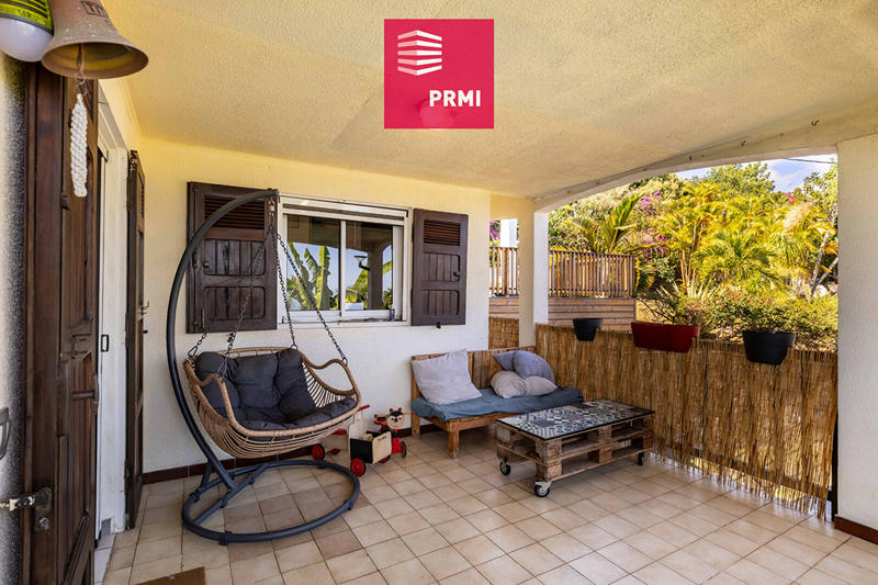 Maison - 213 m² - 8 pièces