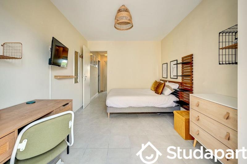 Appartement - 65 m² - 4 pièces