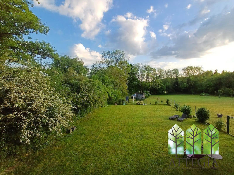 Maison - 180 m² - 5 pièces