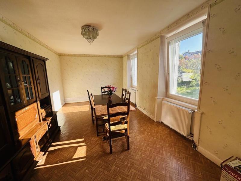 Maison - 97 m² - 5 pièces