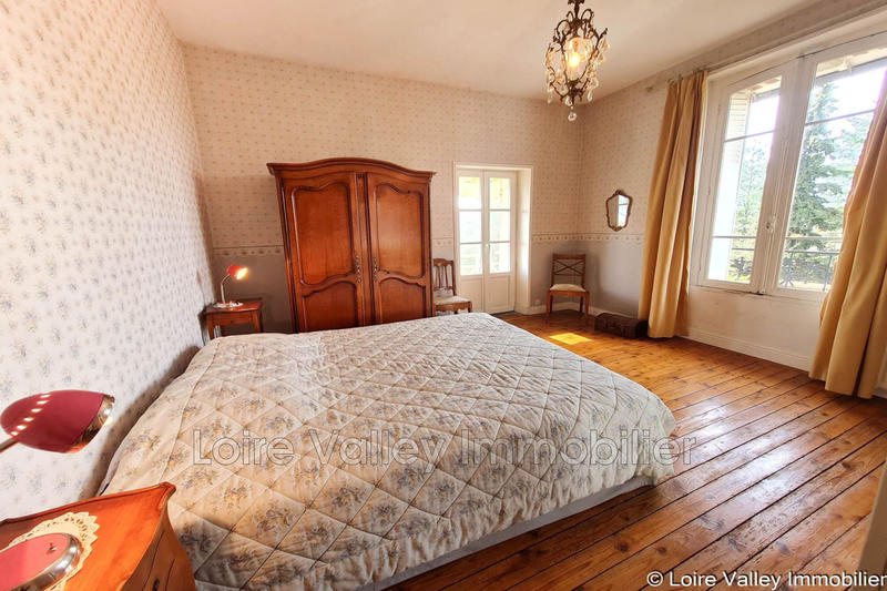 Propriété - 205 m² - 8 pièces