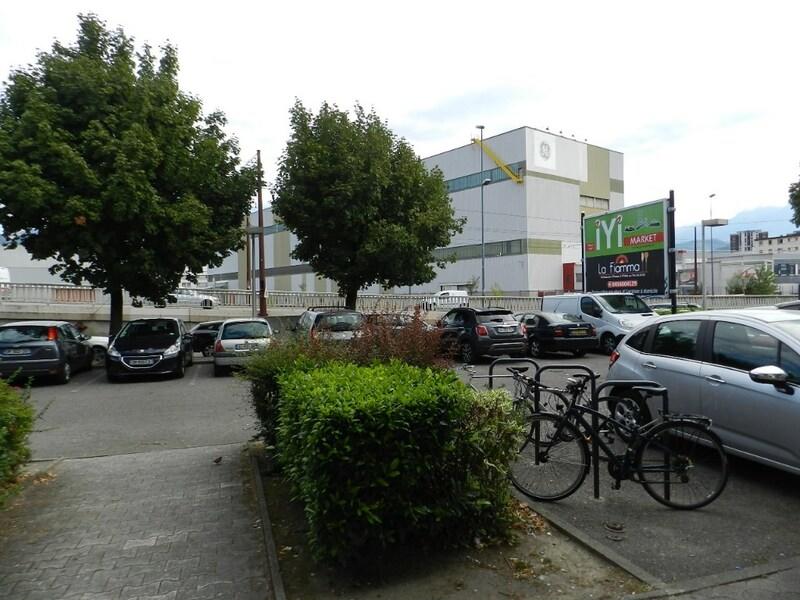 Bureau - 127 m² - 4 pièces