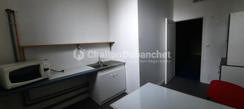 Local d'activités - 171 m² - 5 pièces