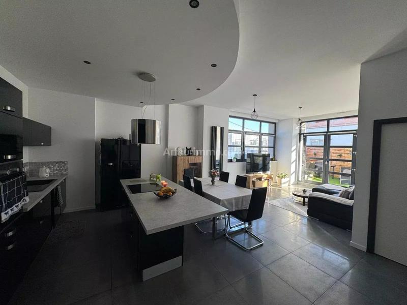 Appartement - 78 m² - 3 pièces