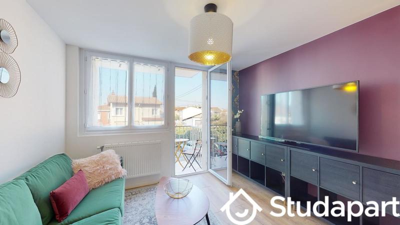 Chambre - 10 m² - 1 pièce