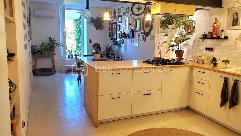 Maison - 140 m² - 7 pièces